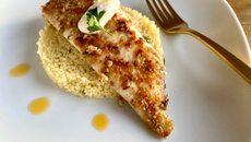 Filé de tilápia grelhada com couscous marroquino