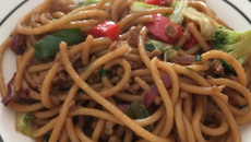 Yakissoba vegetariano