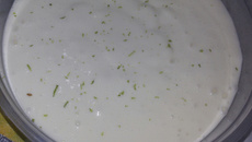 Mousse simples de limão