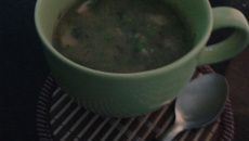 Caldo verde com mandioca