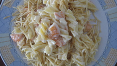 Fusilli à carbonara de camarão