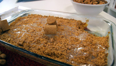 Pavê chocoçoca (chocolate com paçoca)