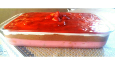 Pavê de morango com chocolate