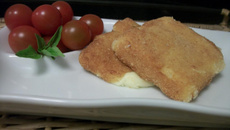 Mussarela à milanesa