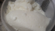 Mousse de limão feito com kefir