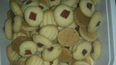 Sequilhos com goiabada