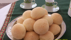 Pão de queijo hora do lanche