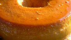 Pudim cremoso de coco