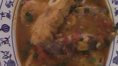 Posta de cação ao molho