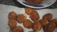 Biscoito frito da tia Claudia