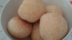 Pão de Queijo Fácil