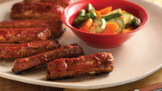 Costelinha de porco ao molho barbecue