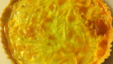 Quiche de cebola rápido, fácil e gostoso