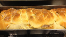 Pão fermentado recheado do Vitor