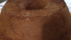 Bolo de chuva de banana no forno