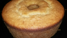 Bolo de iogurte grego