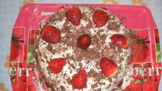 Bolo de morango com Suflair