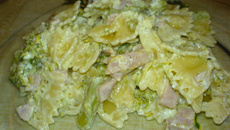 Farfalle com brocólis