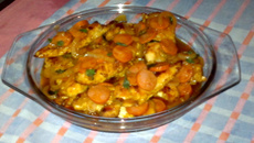 Frango assado ao molho de Salsicha