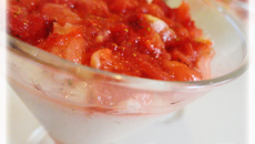 Mousse de limão siciliano com morango