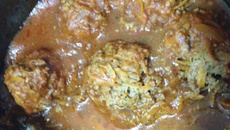 Almôndega ao vinho tinto