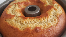 Bolo de banana (prático e fácil)