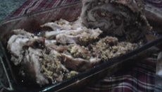 Lombo de porco recheado com farofa