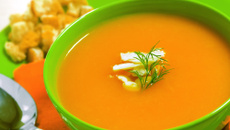 Sopa detox da Cláudia Eliane