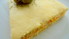 Bolo salgado recheado - sabor de pizza