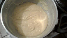 Recheio simples e leve para bolo