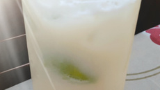 Caipirinha de yakult