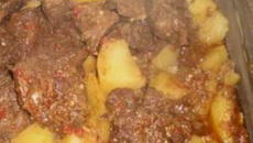 Carne com molho na pressão