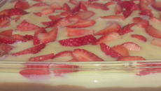 Escondidinho de morango da Dandara