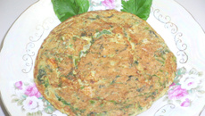 Omelete de espinafre e queijo