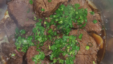 Assado de panela de pressão