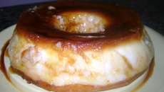 Pudim mineiro com canela