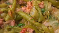 Feijão-vagem com linguiça