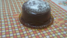 Bolo de chocolate cremoso (micro-ondas)