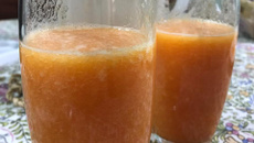 Suco de laranja com mamão
