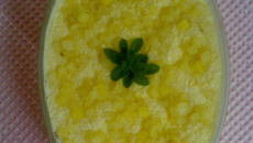 Mousse de abacaxi de baixa caloria