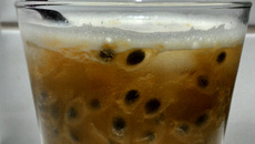 Caipirinha de maracujá