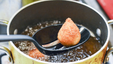 Coxinha de sobras de arroz