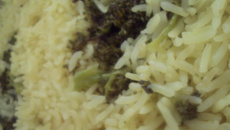 Arroz com brócolis e açafrão