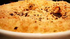 Escondidinho de calabresa