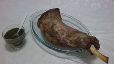 Paleta de carneiro assada