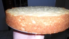 Bolo de aipim com coco da Miriam