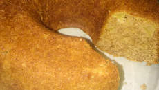 Bolo de maçã com canela