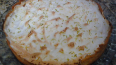 Torta mousse de limão