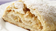 Strudel de maçã e chocolate