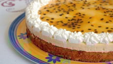 Bolo mousse de maracujá vapt vupt